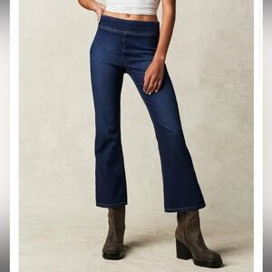 We the Free Free People In My Feelings Cropped Slim Flare Jeans Size L Pull On